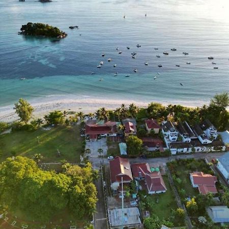 منتجع بيرجايا براسلين Anse Volbert Village وسائل الراحة الصورة